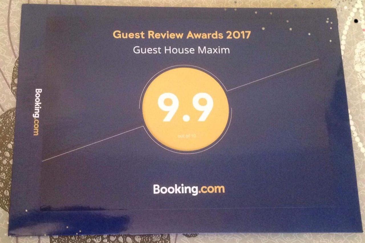 Guest House Maxim Makhinjauri Eksteriør billede